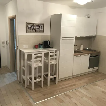 Apartment Apartman Dora